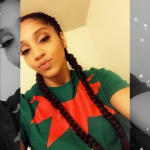 Meet your Posher, Ashley